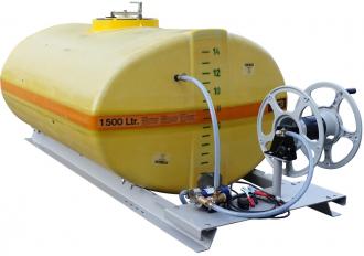 Cuve à eau ovale avec pompe arrosage électrique - 600 L