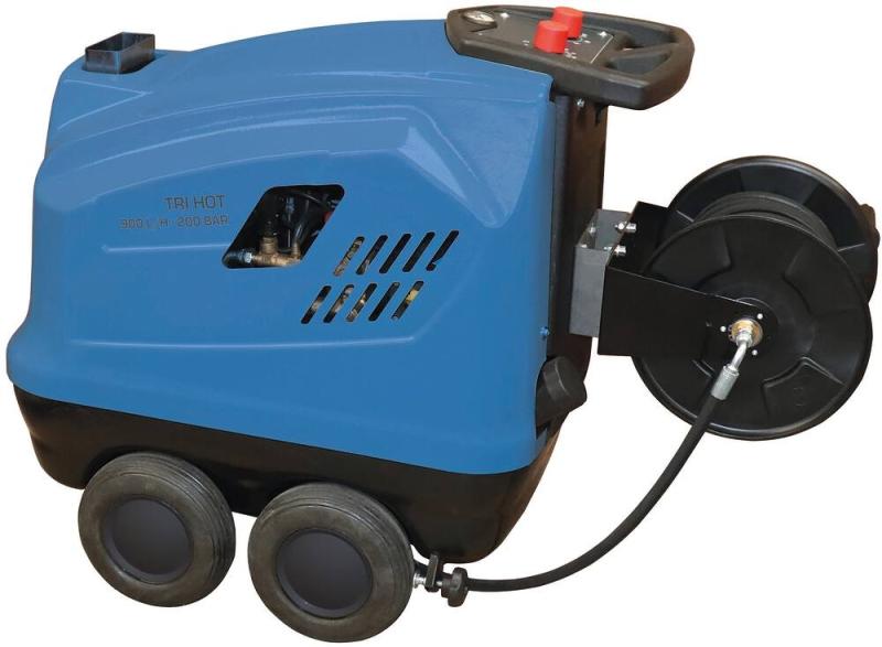 Nettoyeur haute pression Schneider 900 l/h 200 bar 20m
